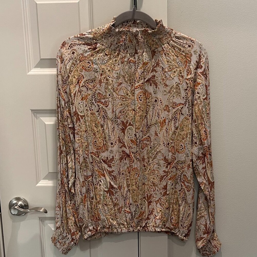 Main Strip Paisley Print Blouse